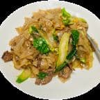 Best Pad See Ew in Newton, MA